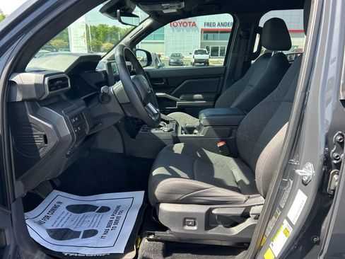 Used 2024 Toyota Tacoma SR5 w/ SR5 Upgrade Package AWD/4WD image 2