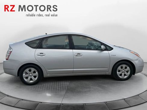 Used 2009 Toyota Prius FWD image 8