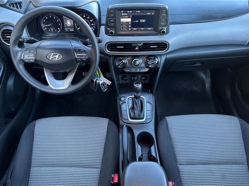Used 2021 Hyundai Kona SE w/ Cargo Package image 17
