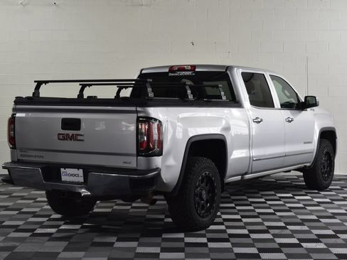 Used 2018 GMC Sierra 1500 SLT w/ SLT Premium Package AWD/4WD image 6