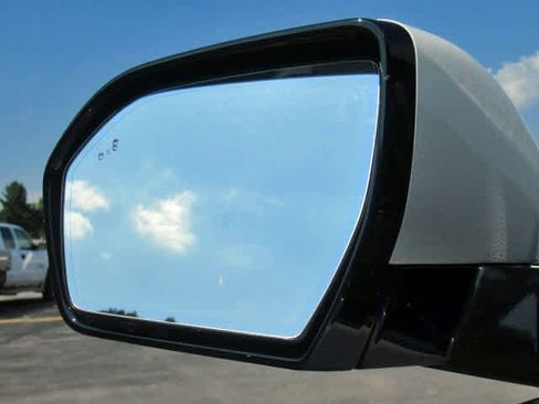 Used 2024 Ford Expedition Limited image 33