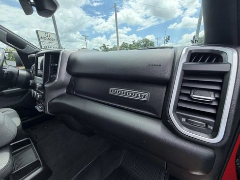 Used 2021 RAM 1500 Big Horn AWD/4WD image 14