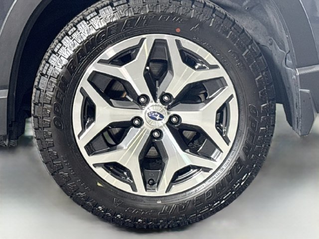 Certified 2023 Subaru Forester Premium AWD/4WD image 32