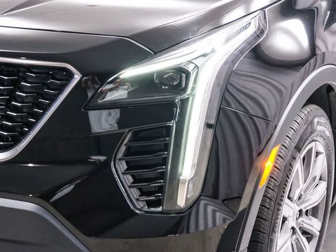 Used 2023 Cadillac XT4 Sport FWD image 12