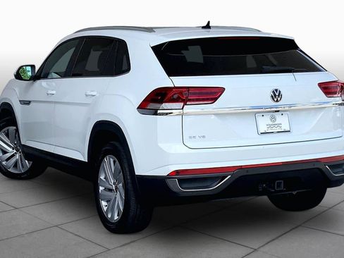 Used 2023 Volkswagen Atlas Cross Sport SE w/ Panoramic Sunroof Package FWD image 12