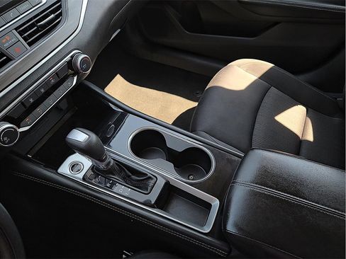 Used 2023 Nissan Altima 2.5 SV image 20