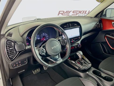 Used 2022 Kia Soul Turbo image 35