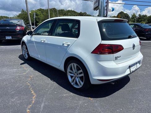 Used 2017 Volkswagen Golf SEL image 5