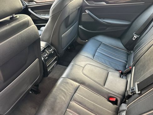 Used 2023 BMW 540i xDrive w/ Executive Package AWD/4WD image 11