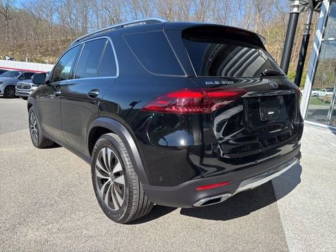 Certified 2025 Mercedes-Benz GLE 350 4MATIC image 3
