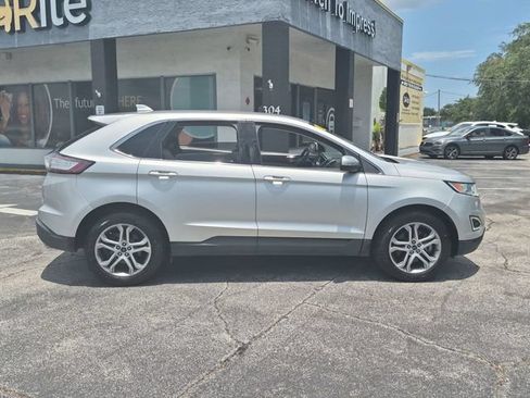 Used 2016 Ford Edge Titanium w/ Technology Package AWD/4WD image 4