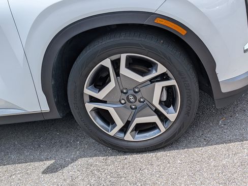 Used 2023 Hyundai Palisade Limited w/ Cargo Package FWD image 11