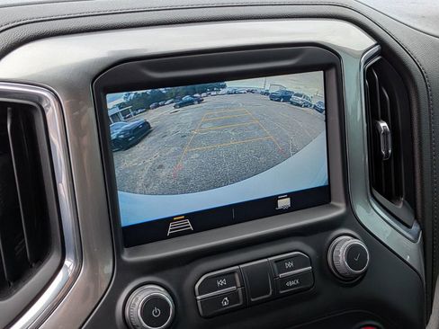 Used 2022 Chevrolet Silverado 1500 RST w/ Z71 Off-Road Package AWD/4WD image 20