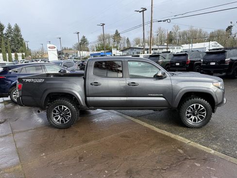 Certified 2023 Toyota Tacoma TRD Sport image 7