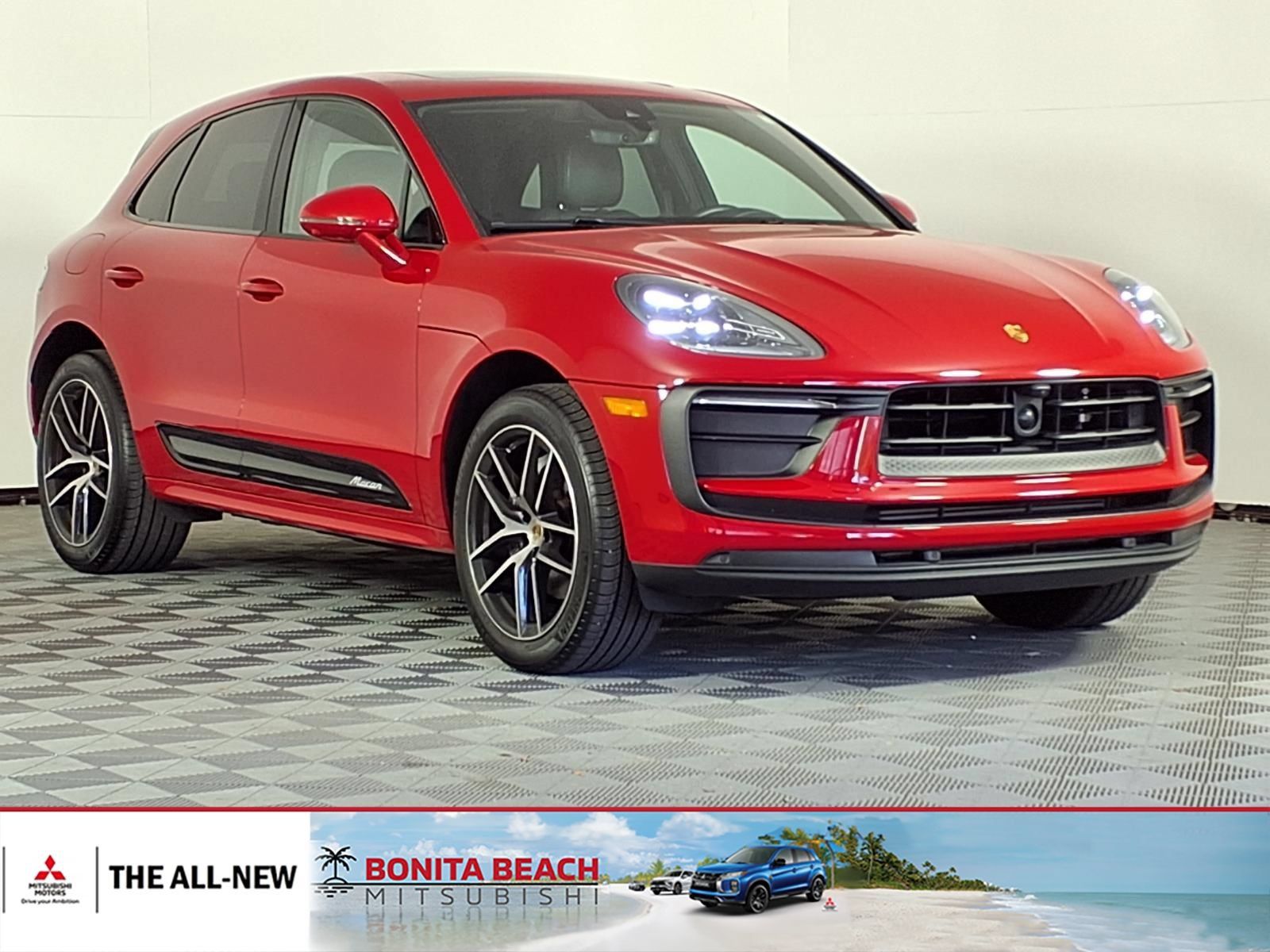Used 2024 Porsche Macan Turbo AWD/4WD image 1