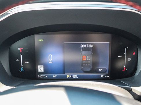 Used 2025 Ford Escape ST-Line w/ Equipment Group 301A image 25