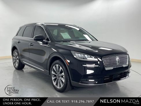 Used 2022 Lincoln Corsair Reserve w/ Elements Package image 4