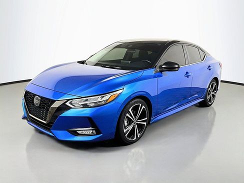 Used 2023 Nissan Sentra SR w/ Trunk Package FWD image 3