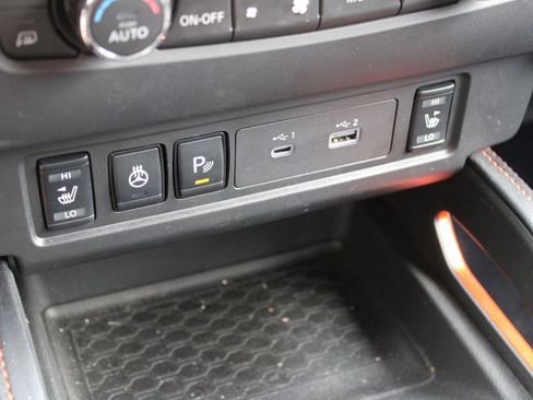 Used 2024 Nissan Frontier PRO-4X w/ Pro Premium Package image 26