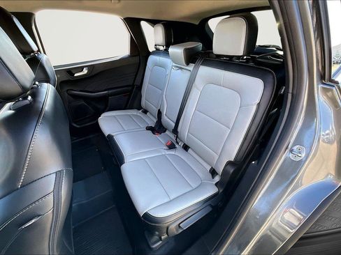 Used 2024 Ford Escape Platinum image 25