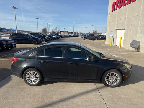 Used 2012 Chevrolet Cruze Eco image 4