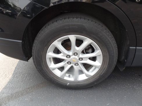 Used 2019 Chevrolet Equinox LS FWD image 30
