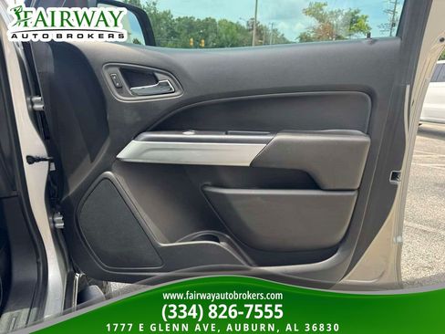 Used 2017 Chevrolet Colorado LT w/ LT Convenience Package RWD image 27