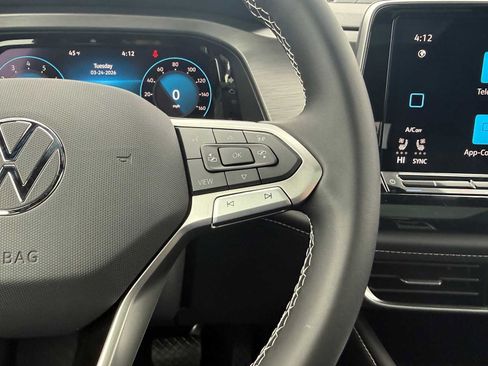 New 2026 Volkswagen Atlas Cross Sport SE AWD/4WD image 13