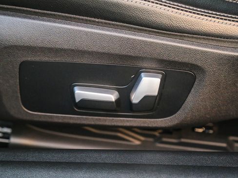 Used 2023 BMW M440i Coupe w/ Premium Package image 29