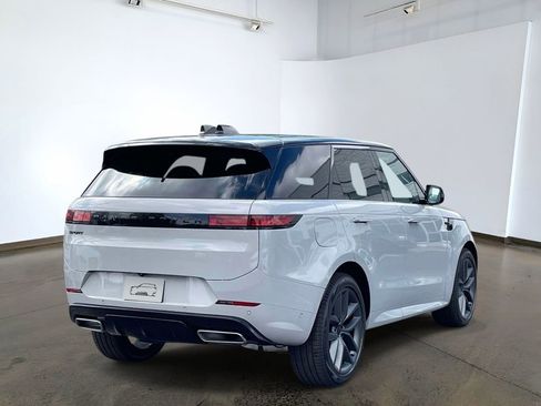 New 2026 Land Rover Range Rover Sport Dynamic SE AWD/4WD image 4