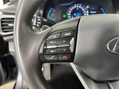 Used 2019 Hyundai Ioniq Limited image 15