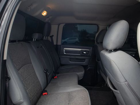Used 2016 RAM 1500 Big Horn RWD image 20