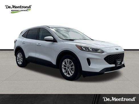 Used 2021 Ford Escape SE FWD image 3