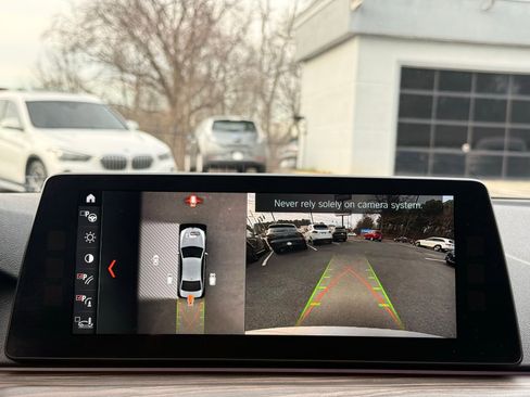 Used 2017 BMW 540i xDrive 540i xDrive image 28