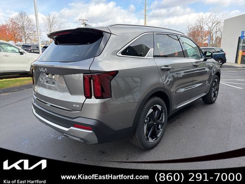 New 2026 Kia Sorento EX AWD/4WD image 6