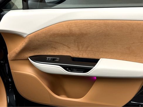 New 2026 Lexus RZ 450e AWD image 24