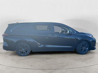 Used 2024 Toyota Sienna XSE video 2