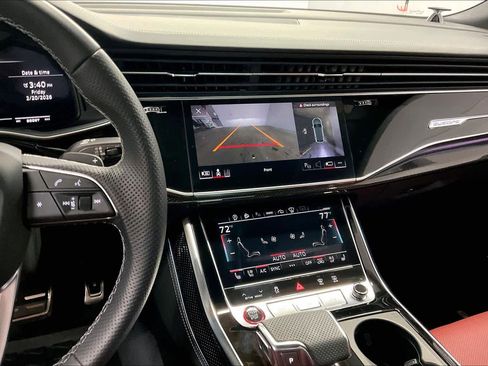 Used 2023 Audi SQ8 Prestige w/ Prestige Package image 9