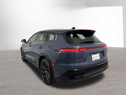 Used 2025 Toyota Crown Signia image 31