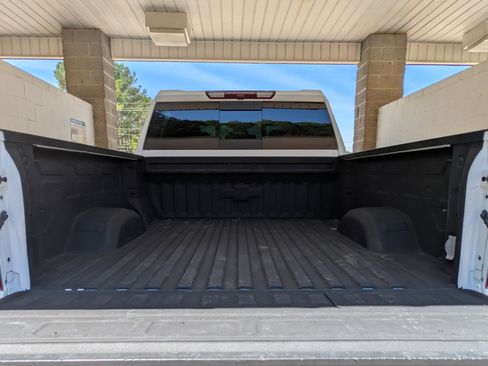 Used 2024 Chevrolet Silverado 2500 LT w/ Z71 Sport Edition image 19