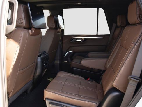 New 2026 Chevrolet Tahoe High Country AWD/4WD image 23