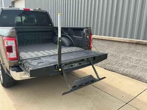 Used 2023 Ford F150 Lariat w/ Equipment Group 502A High AWD/4WD image 24