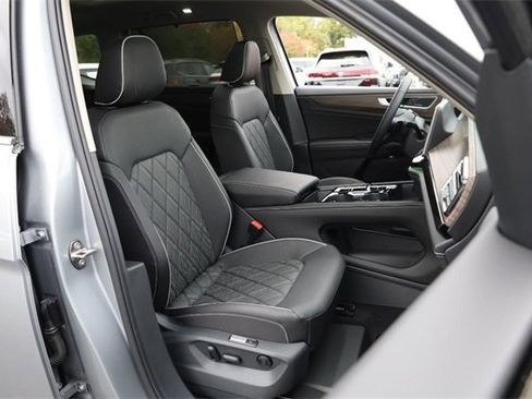 New 2026 Volkswagen Atlas SEL Premium R-Line image 32