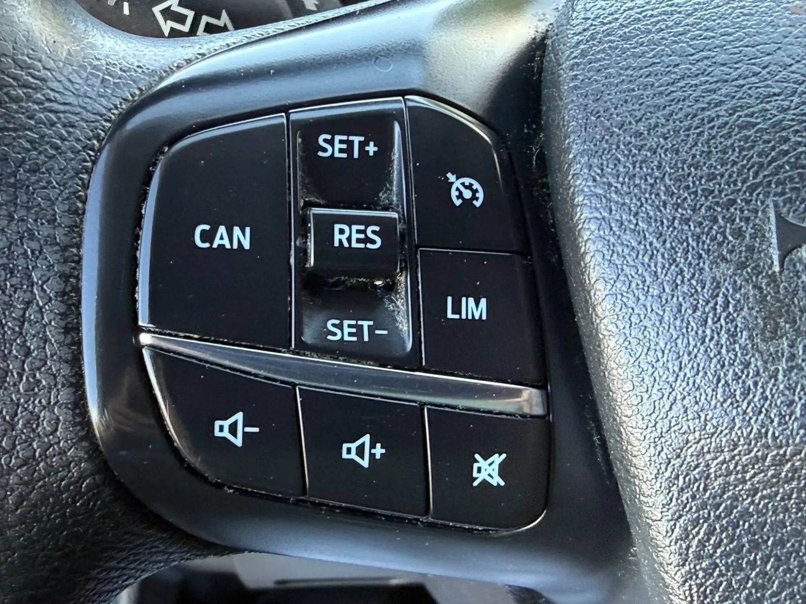Used 2021 Ford Transit 150 Medium Roof RWD image 26