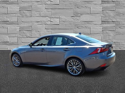 Used 2016 Lexus IS 300 AWD w/ Navigation System Package image 7