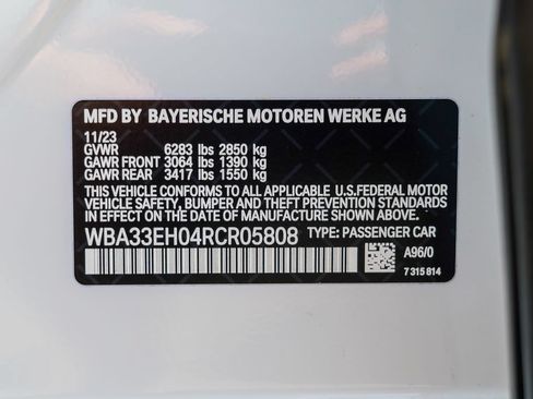 Used 2024 BMW 740i xDrive w/ Premium Package 2 AWD/4WD image 60