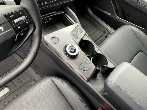 New 2026 Kia Sportage EX w/ EX Panoramic Sunroof Package image 9