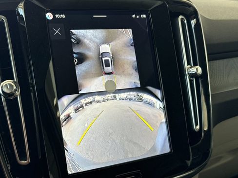 New 2026 Volvo XC40 B5 Plus AWD/4WD image 19