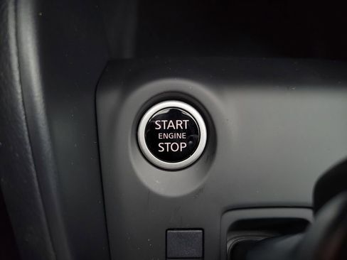 Used 2024 Genesis GV80 3.5T w/ Advanced Package image 32