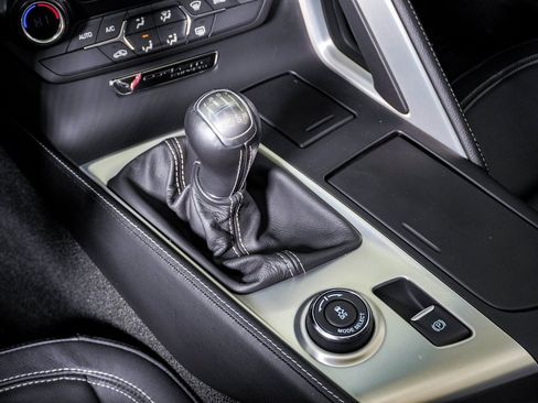 Used 2018 Chevrolet Corvette Stingray Coupe w/ Battery Protection Package image 27